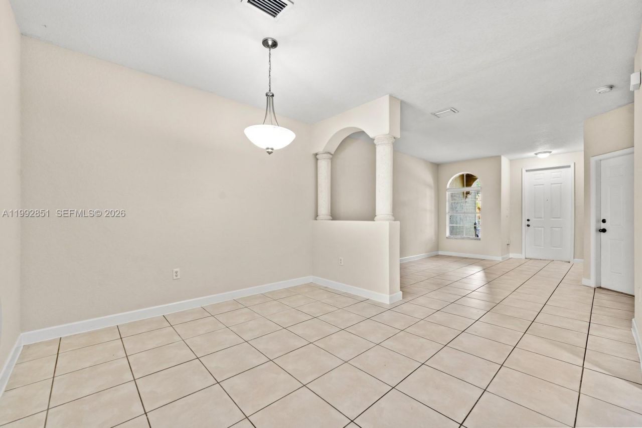 2411 SE 14th St, Homestead, FL 33035 Photo