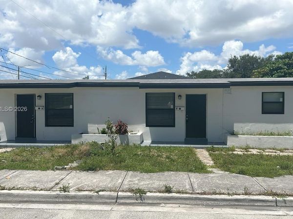 2005 Ali Baba Ave , Opa-Locka, FL 33054