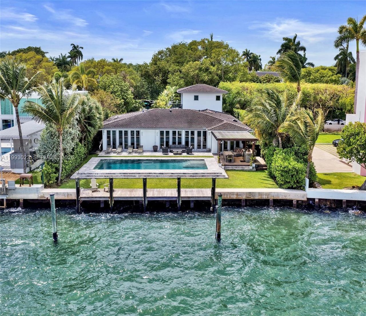 9301 N Bayshore Dr, Miami Shores, FL 33138 Photo