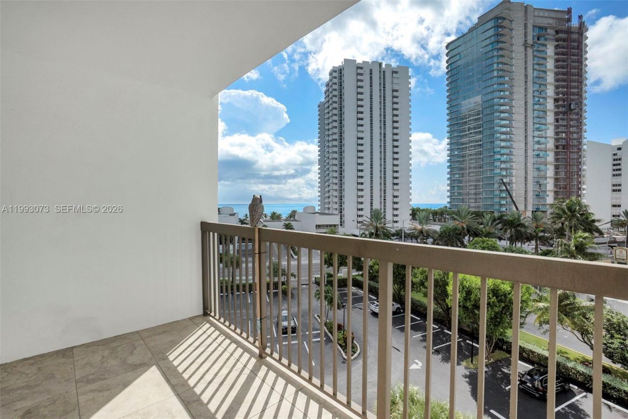 1361 S Ocean Blvd , Unit 604, Pompano Beach, FL 33062 Photo