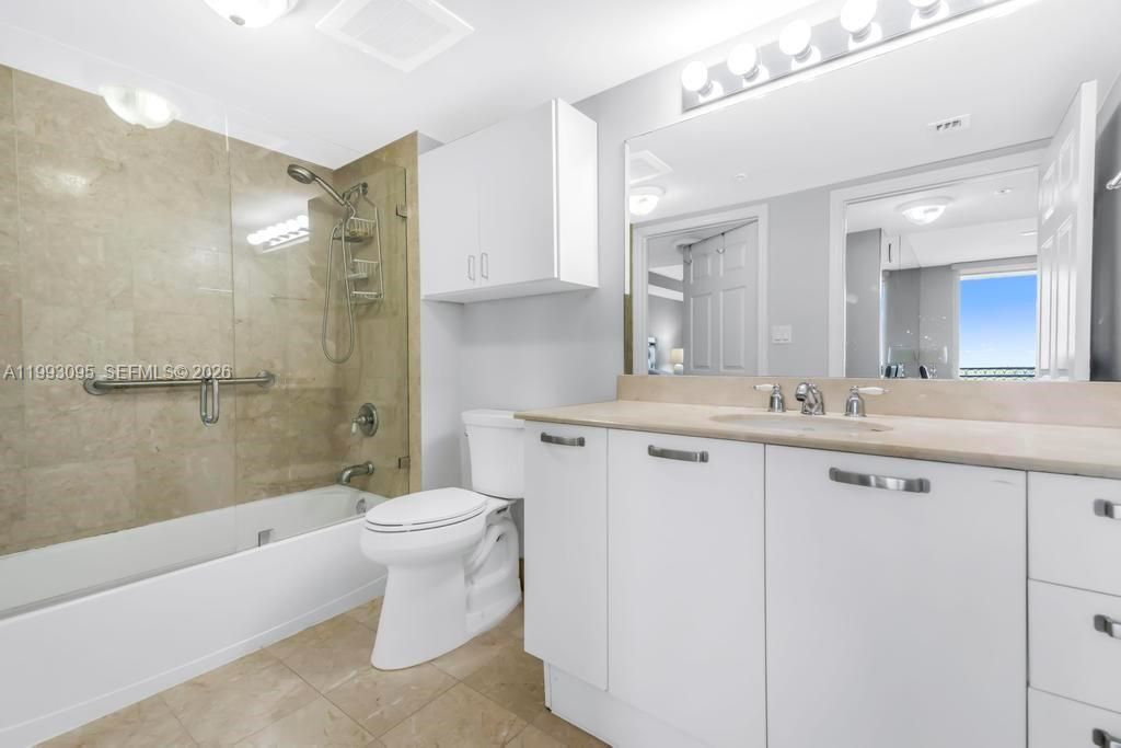 2001 N Ocean Blvd , Unit 603, Fort Lauderdale, FL 33305 Photo