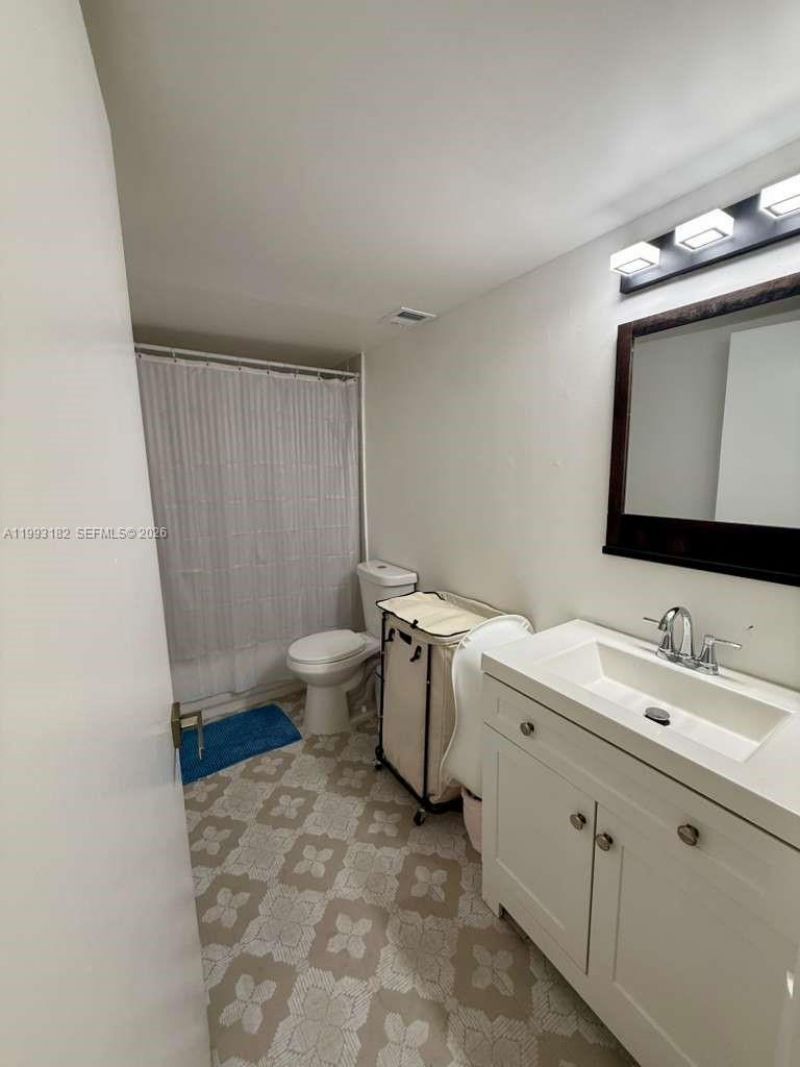 Please Call For Address, Unit 104, Hialeah, FL 33015 Photo