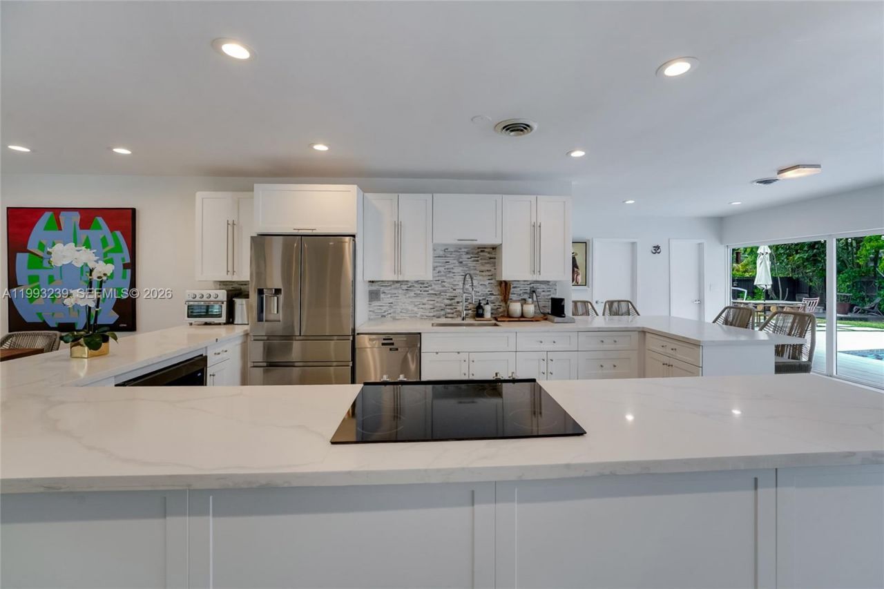 7305 SW 123rd Ter , Pinecrest, FL 33156 Photo