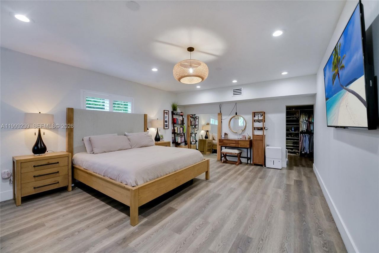 7305 SW 123rd Ter , Pinecrest, FL 33156 Photo