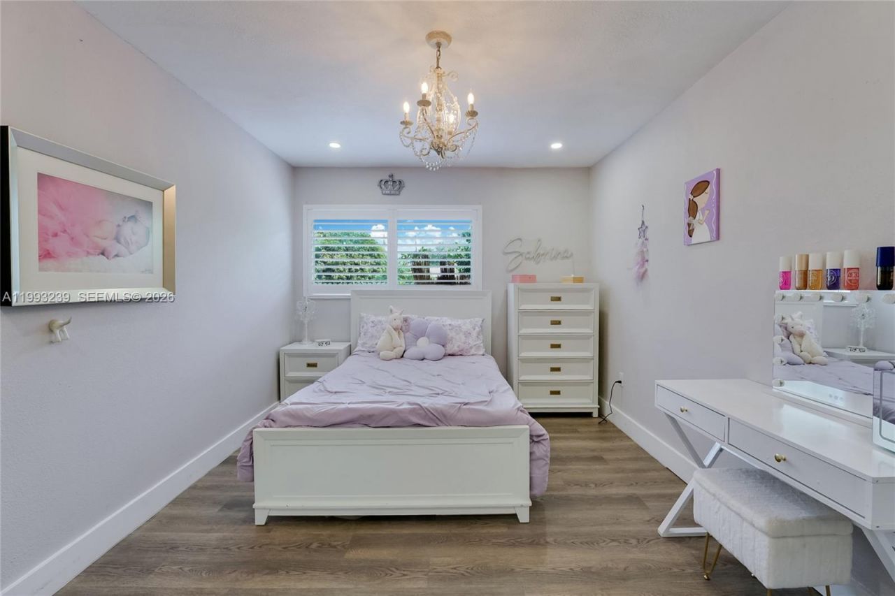 7305 SW 123rd Ter , Pinecrest, FL 33156 Photo