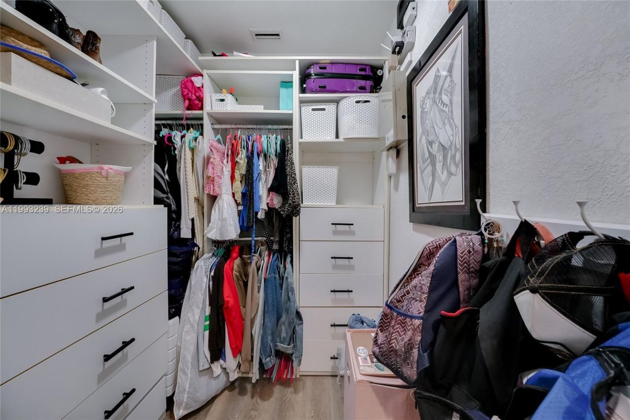 7305 SW 123rd Ter , Pinecrest, FL 33156 Photo