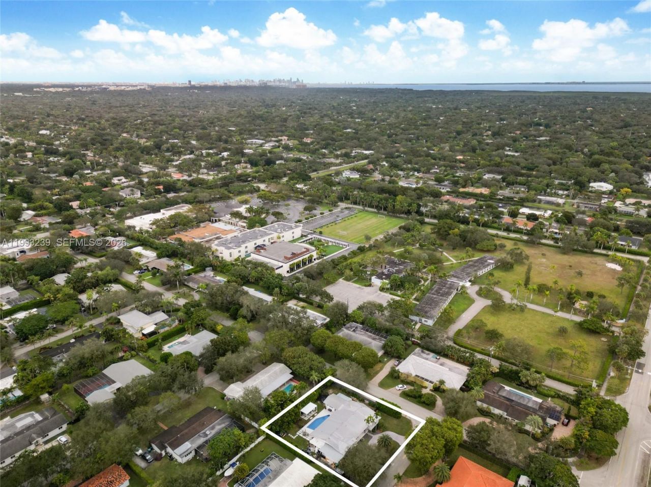 7305 SW 123rd Ter , Pinecrest, FL 33156 Photo