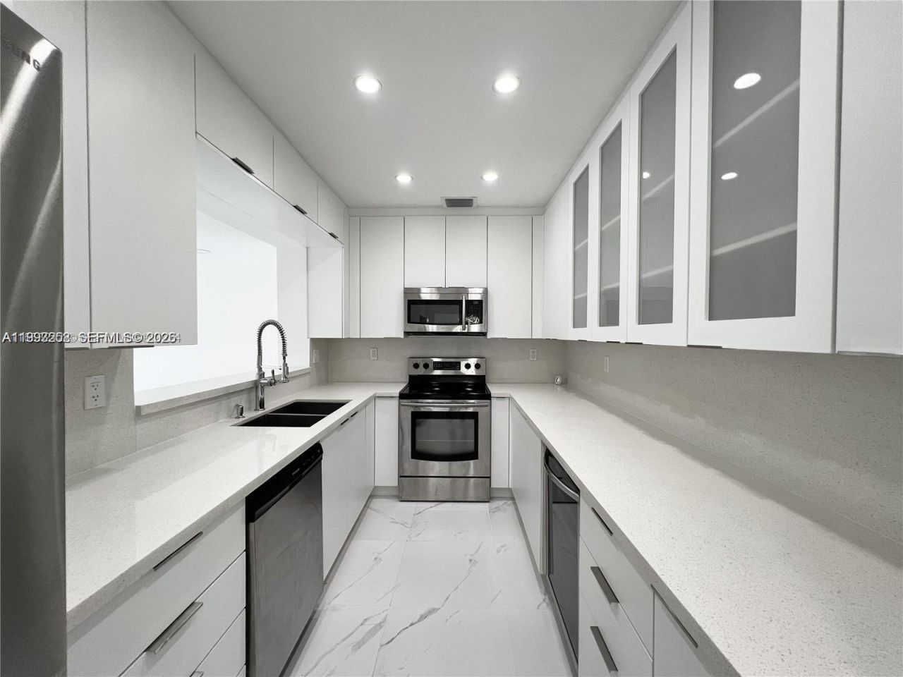 5401 W Broward Blvd, Plantation, FL 33317 Photo