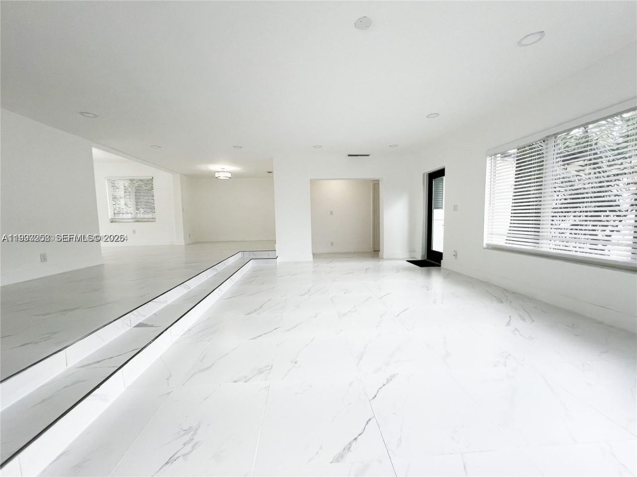 5401 W Broward Blvd, Plantation, FL 33317 Photo