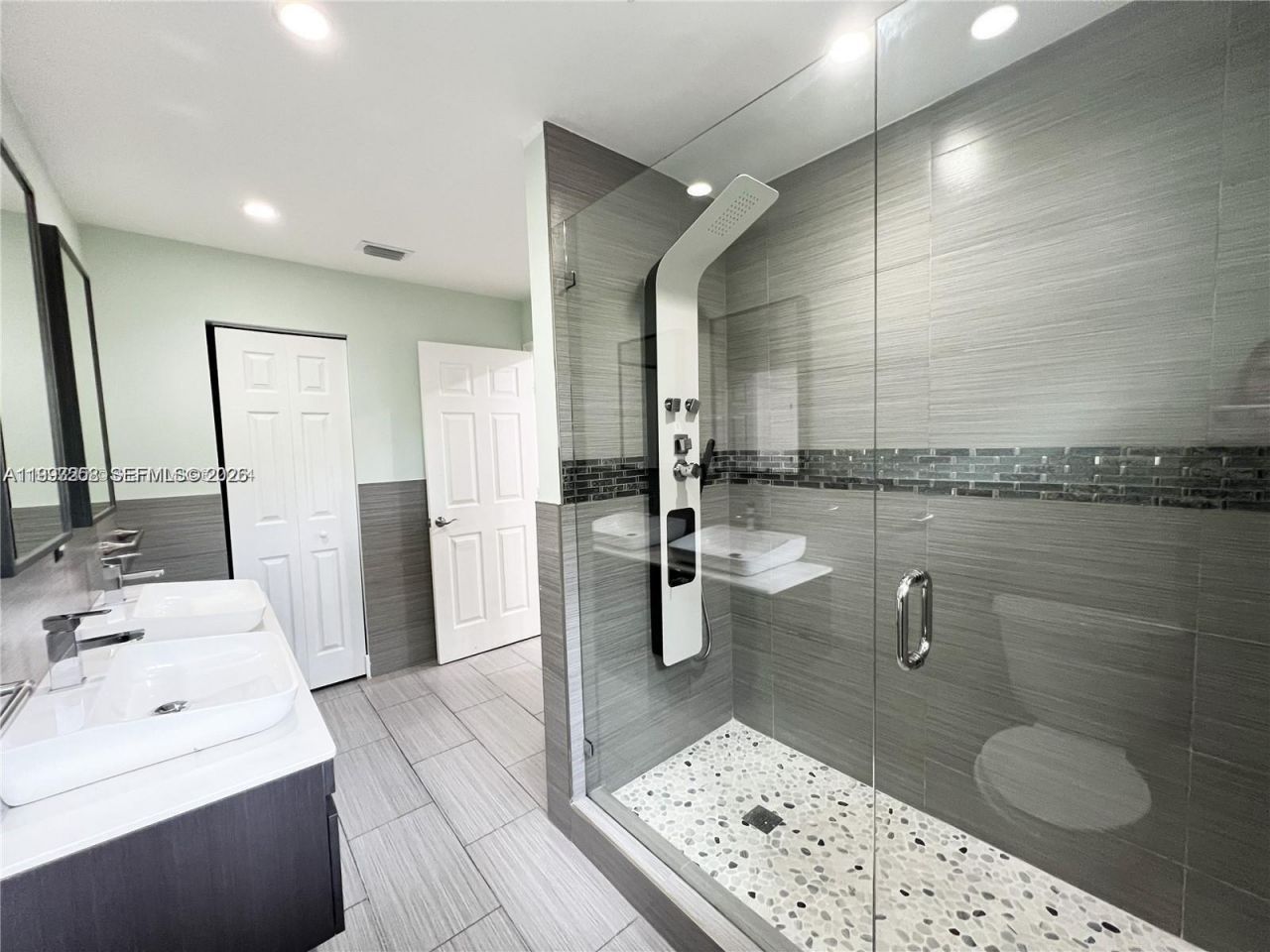 5401 W Broward Blvd, Plantation, FL 33317 Photo