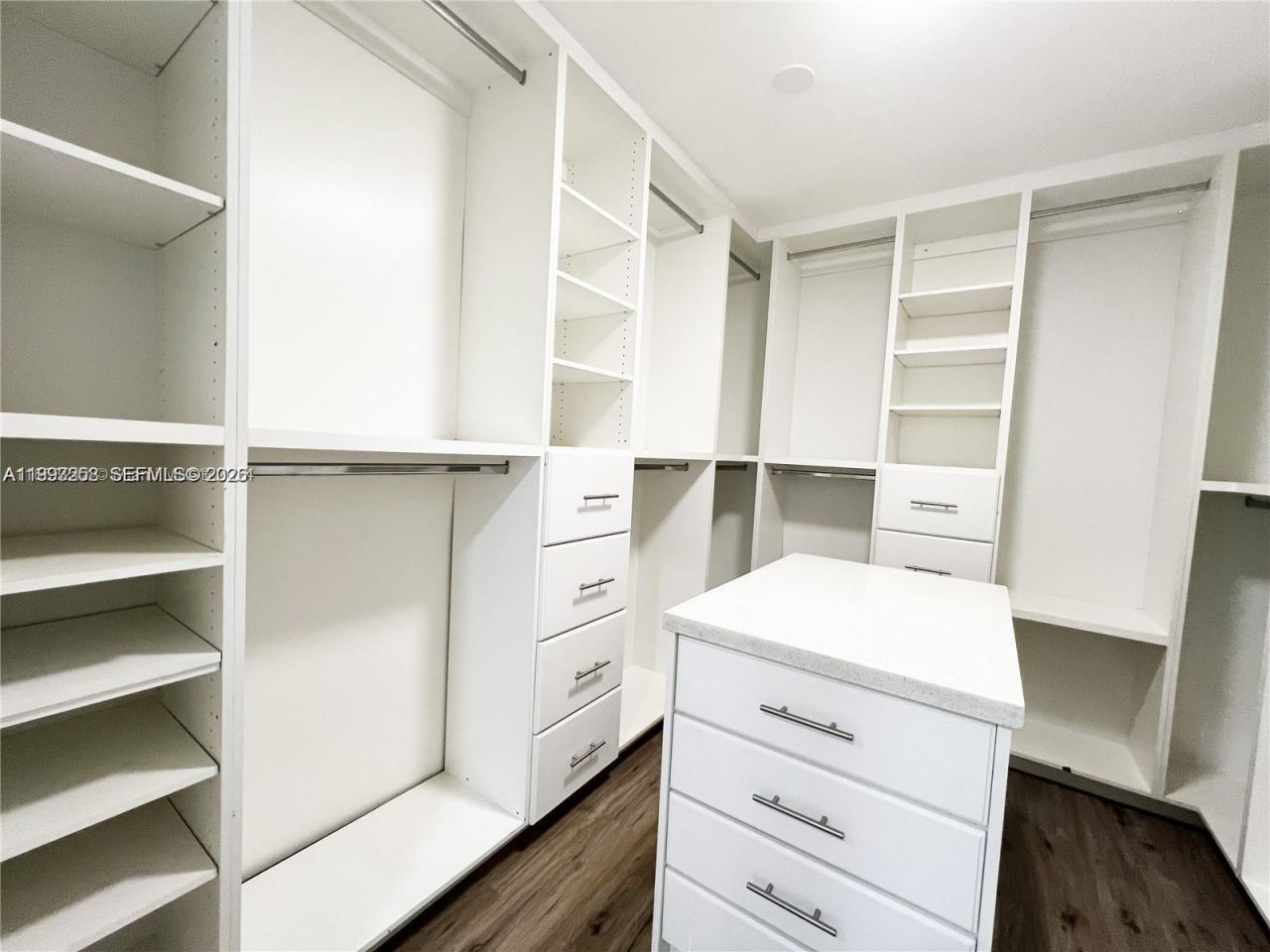 5401 W Broward Blvd, Plantation, FL 33317 Photo