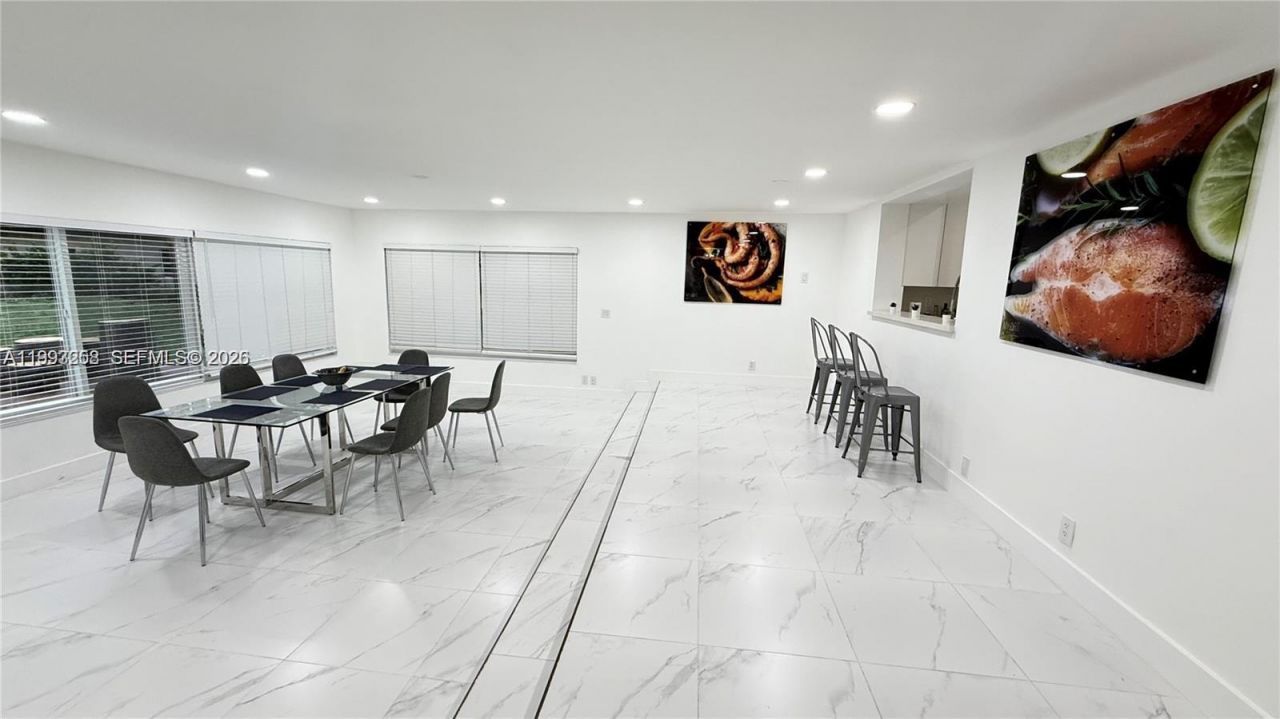 5401 W Broward Blvd, Plantation, FL 33317 Photo