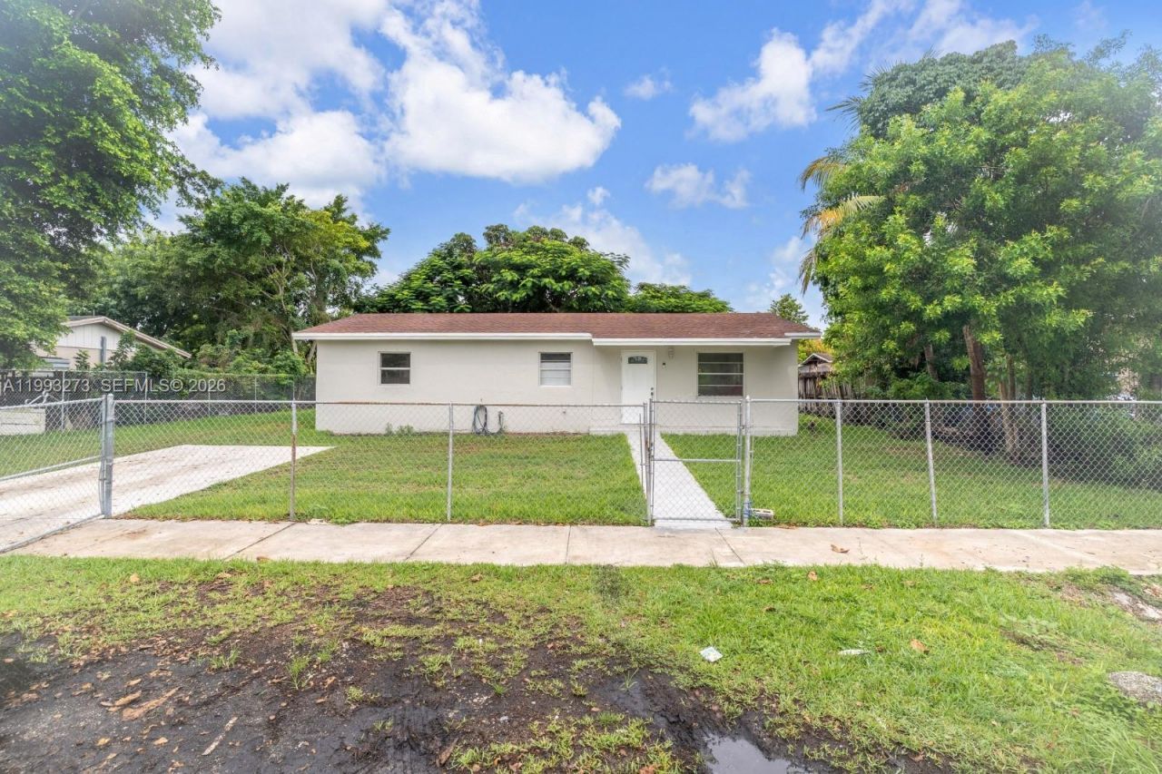 30534 SW 155th Ct, Homestead, FL 33033 Photo