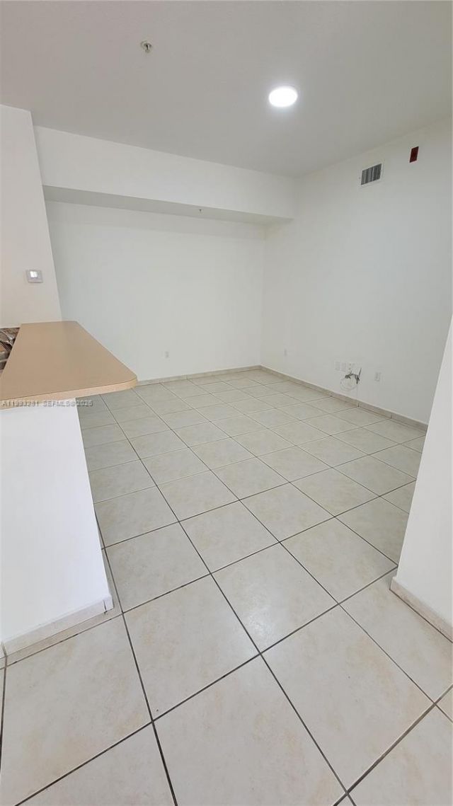 7330 NW 114th Ave, Unit 203-5, Doral, FL 33178 Photo