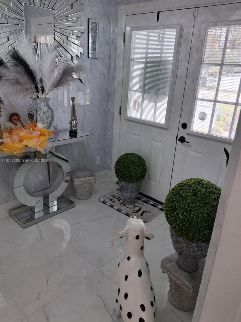 6035 Caprice Dr, Jacksonville, FL 32244 Photo