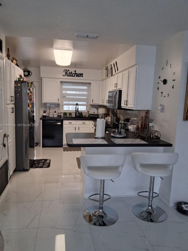 6035 Caprice Dr, Jacksonville, FL 32244 Photo