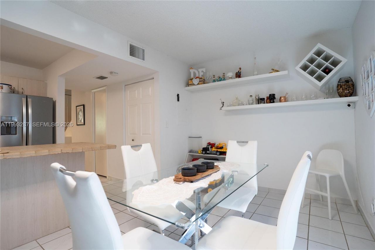 5555 Ludlam Rd, Unit 46, South Miami, FL 33155 Photo