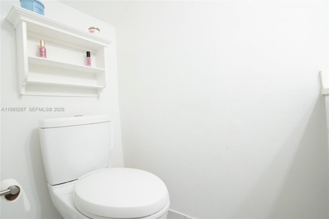 5555 Ludlam Rd, Unit 46, South Miami, FL 33155 Photo