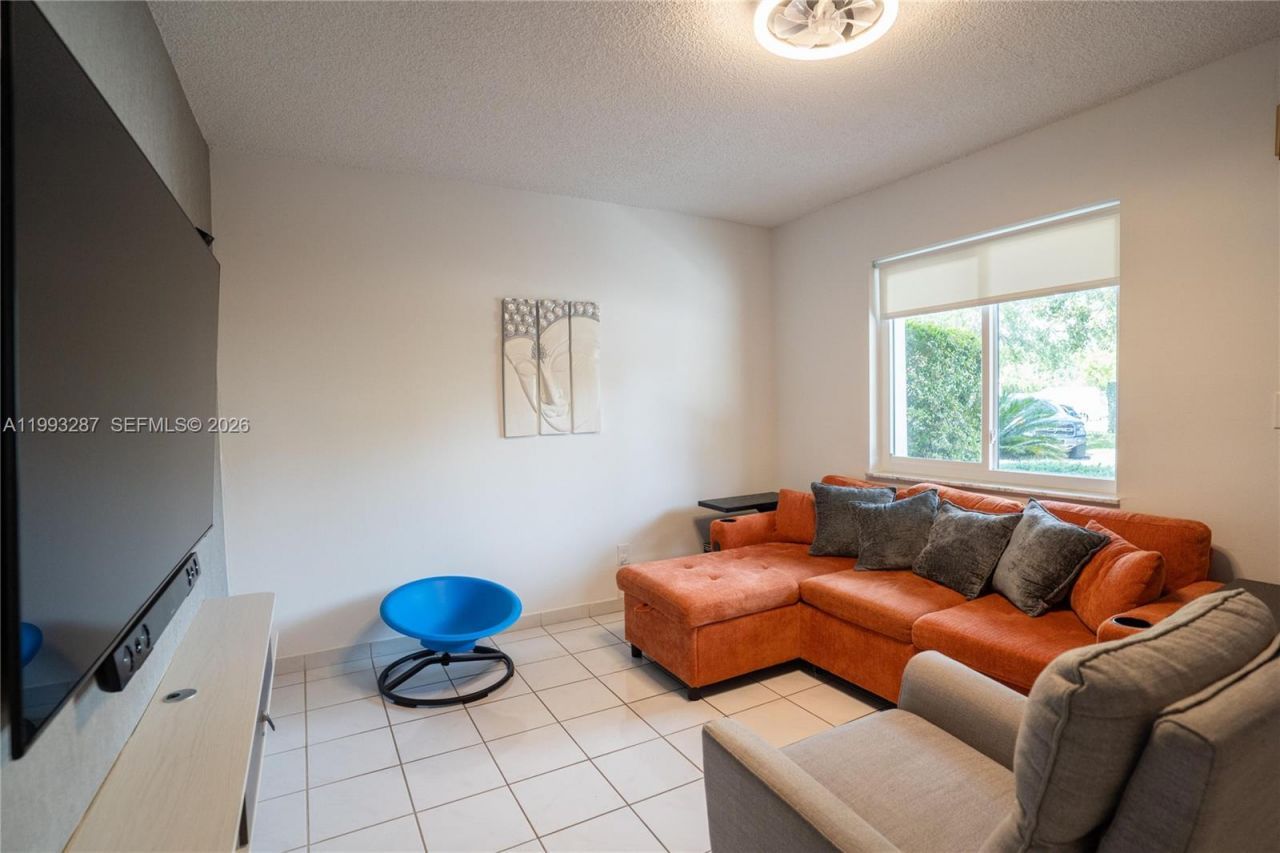 5555 Ludlam Rd, Unit 46, South Miami, FL 33155 Photo