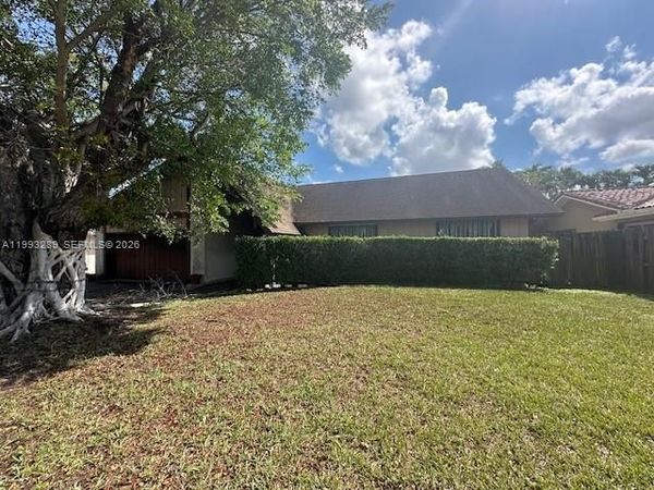 13300 SW 99th Ter , Miami, FL 33186