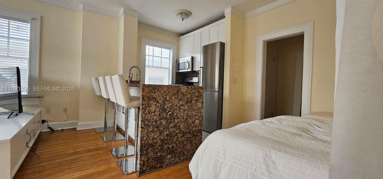 1611 Michigan Ave , Unit 10, Miami Beach, FL 33139 Photo