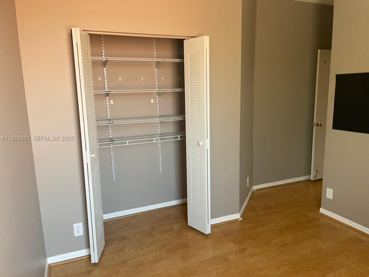 800 Sorrento Dr, Weston, FL 33326 Photo