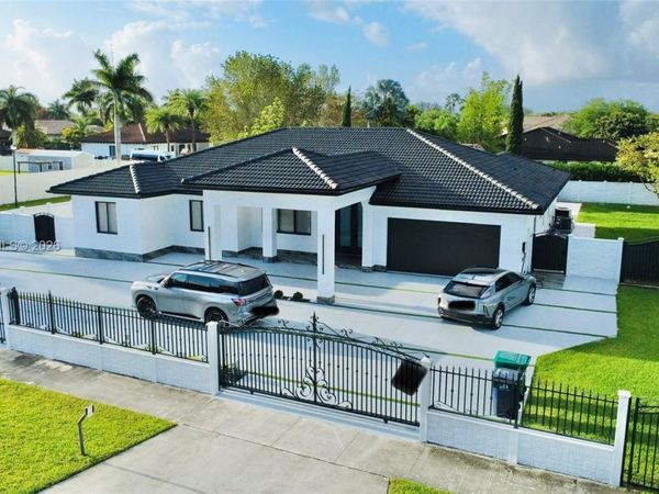13430 SW 192nd St, Miami, FL 33177