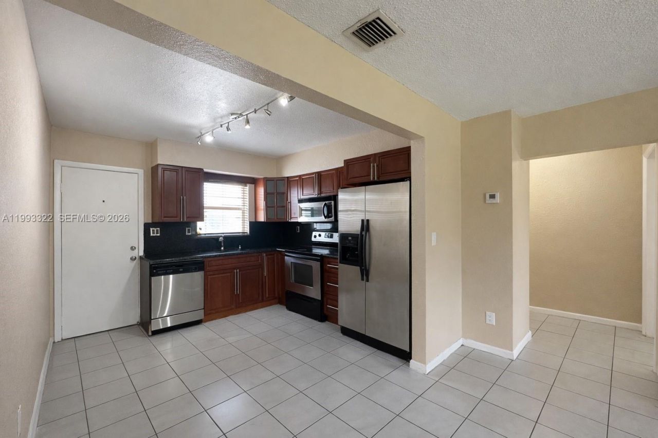 5644 Pierce St, Hollywood, FL 33021 Photo