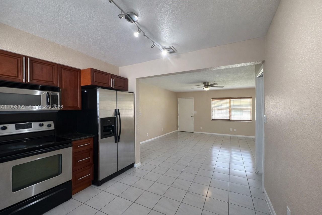 5644 Pierce St, Hollywood, FL 33021 Photo