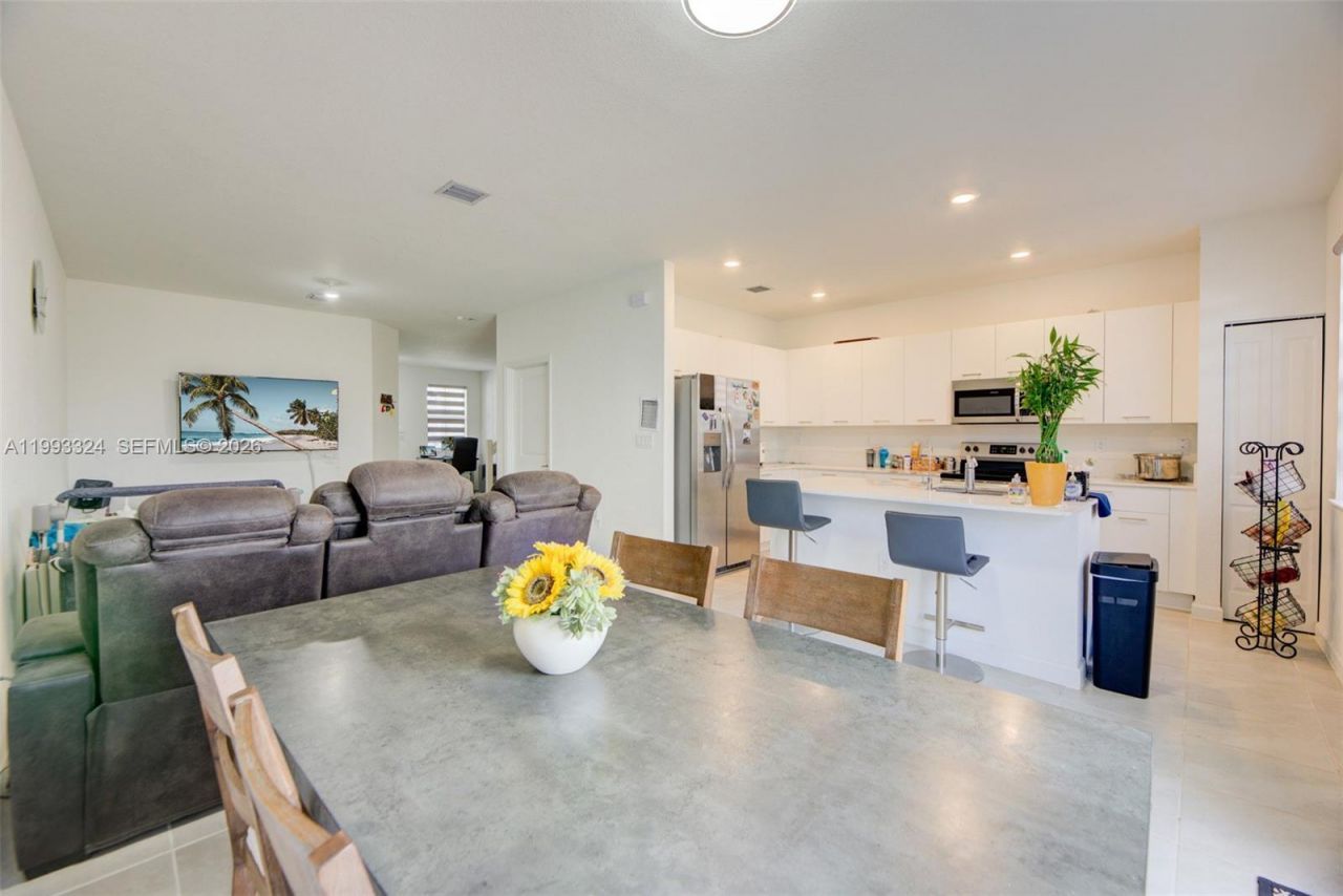 12604 NW 23rd Pl , Miami, FL 33167 Photo