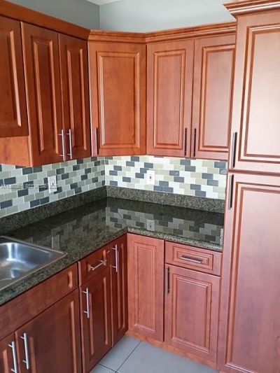 755 83rd St, Unit 3, Miami Beach, FL 33141 Photo