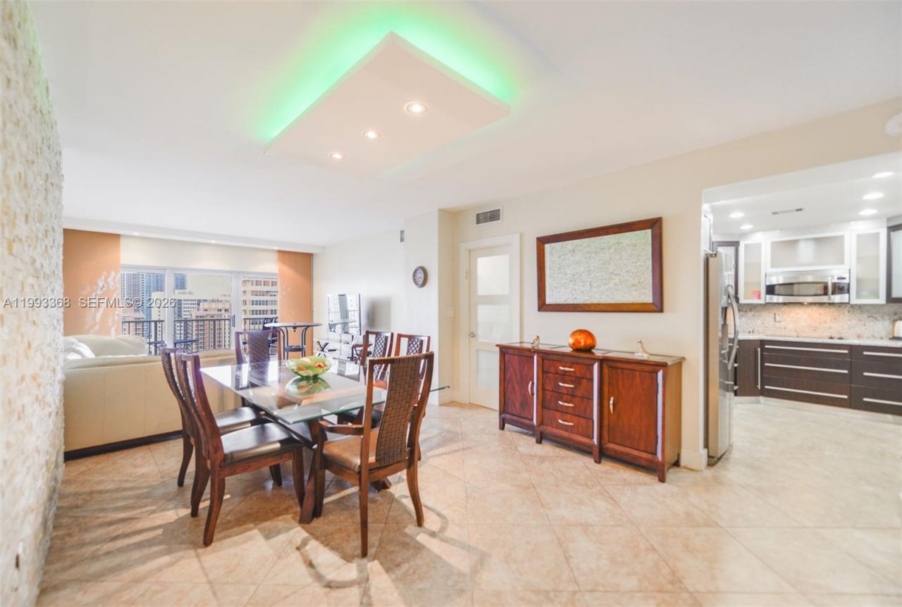 1980 S Ocean Dr, Unit 21M, Hallandale Beach, FL 33009 Photo