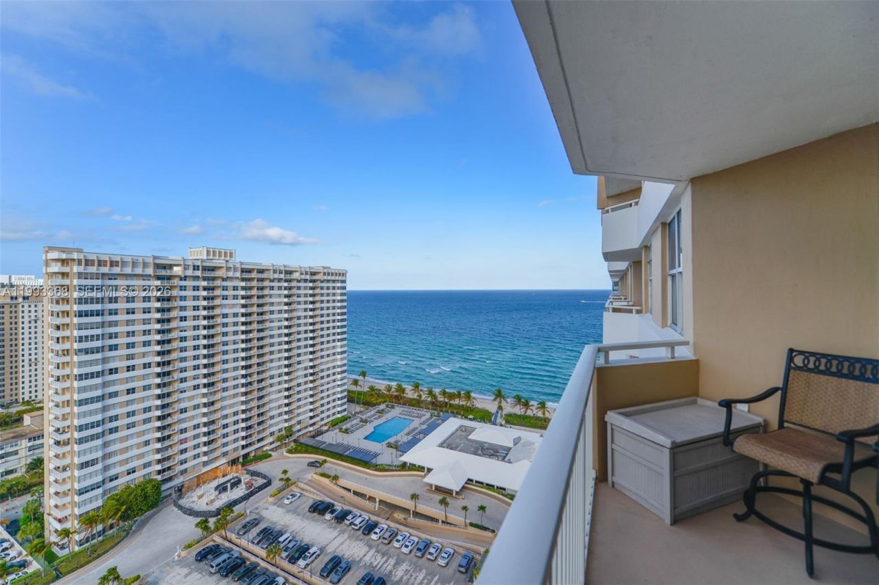 1980 S Ocean Dr, Unit 21M, Hallandale Beach, FL 33009 Photo