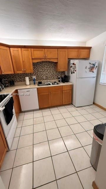 231 Lakeview Dr, Unit 204, Weston, FL 33326 Photo