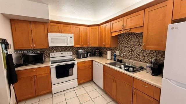 231 Lakeview Dr, Unit 204, Weston, FL 33326 Photo