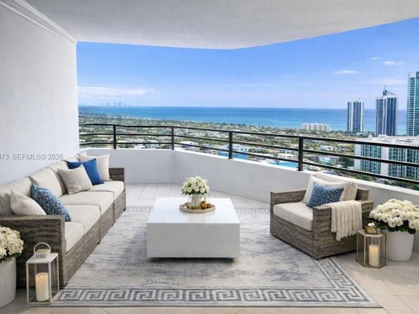 2500 Parkview Dr, Unit 2206, Hallandale Beach, FL 33009