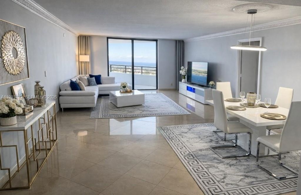 2500 Parkview Dr, Unit 2206, Hallandale Beach, FL 33009 Photo