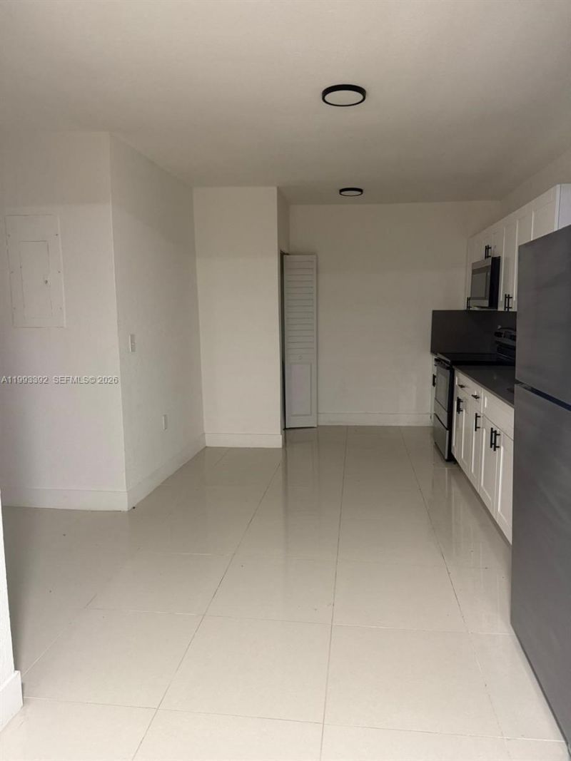 1800 NW 18th Ter , Unit 1, Miami, FL 33125 Photo