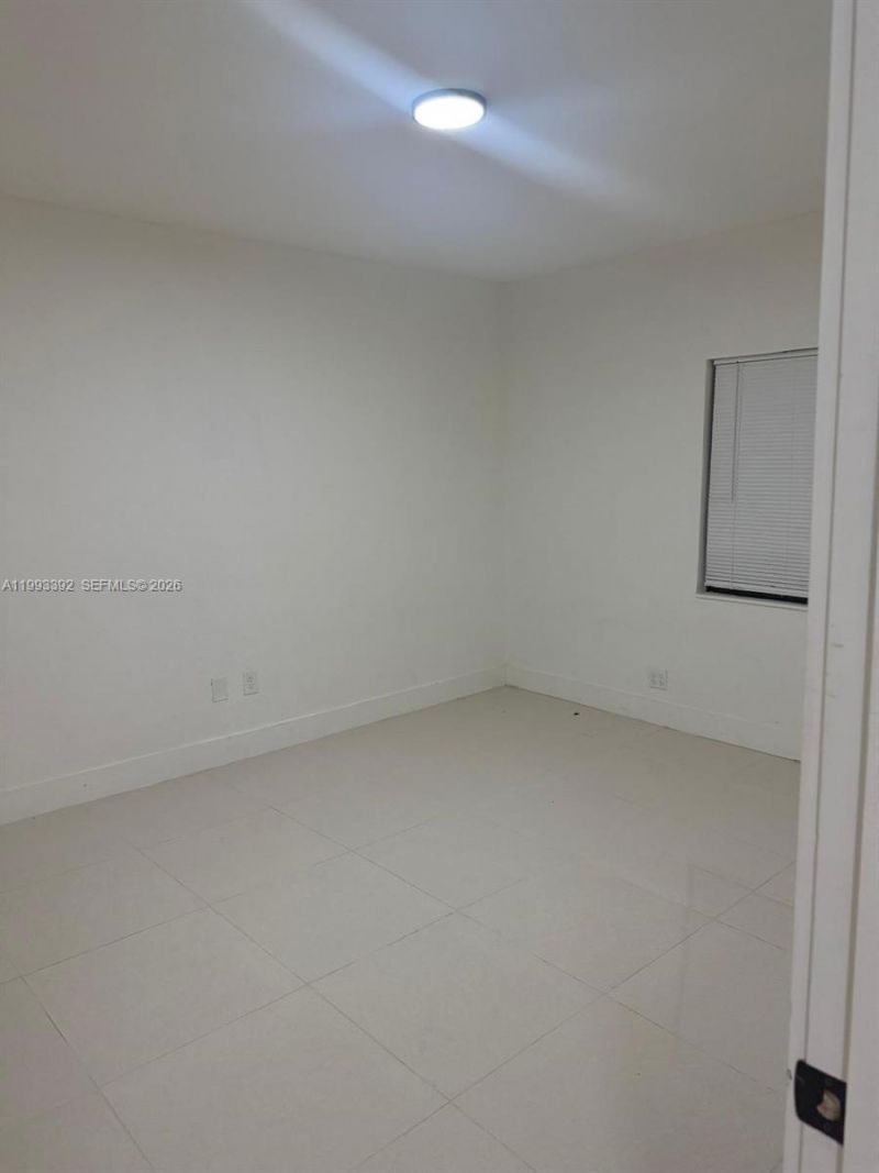 1800 NW 18th Ter , Unit 1, Miami, FL 33125 Photo