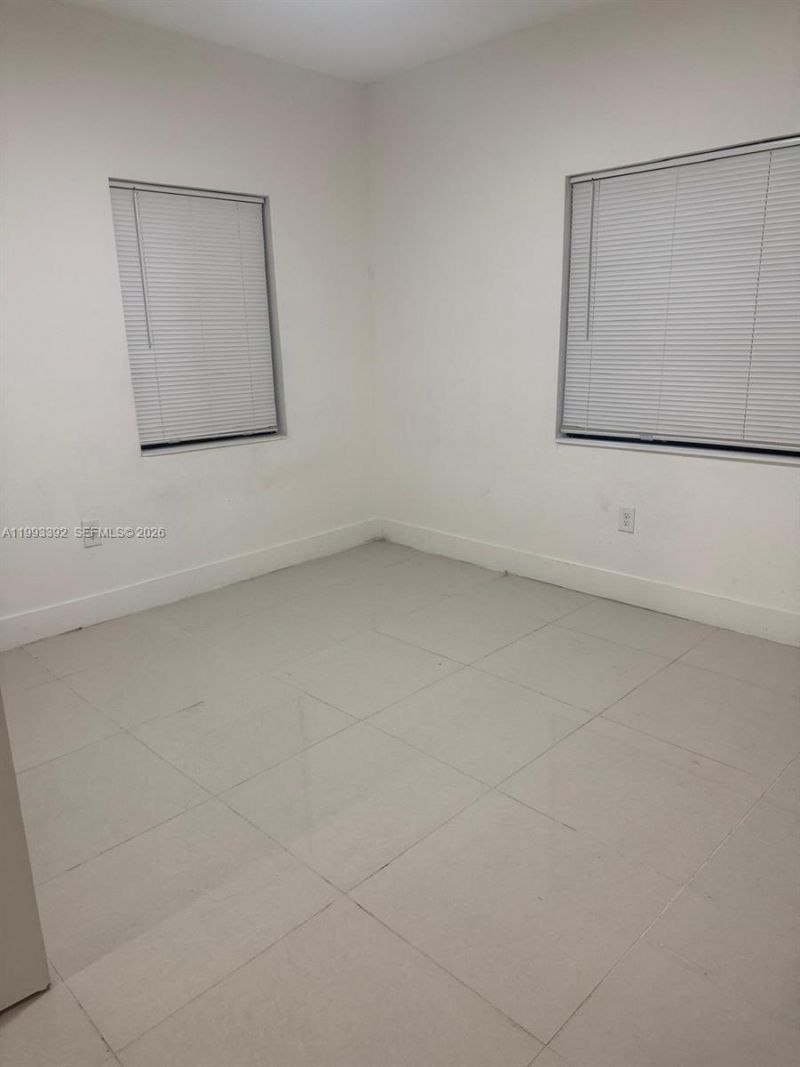 1800 NW 18th Ter , Unit 1, Miami, FL 33125 Photo