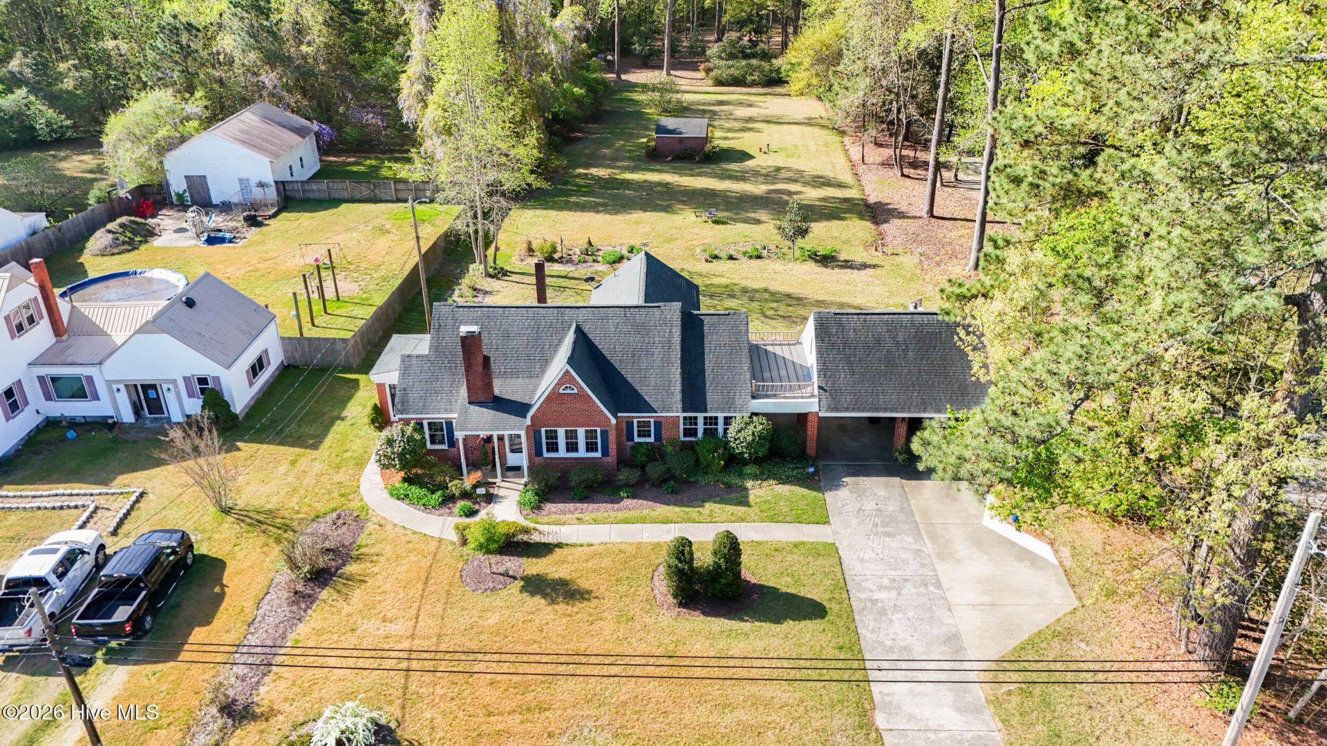 1521 W Queen Street, Edenton, NC 27932 Main Photo