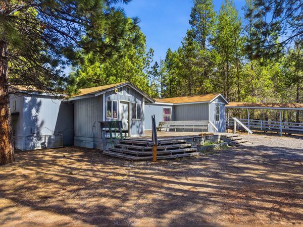 15990 Lava Drive, La Pine, OR 97739