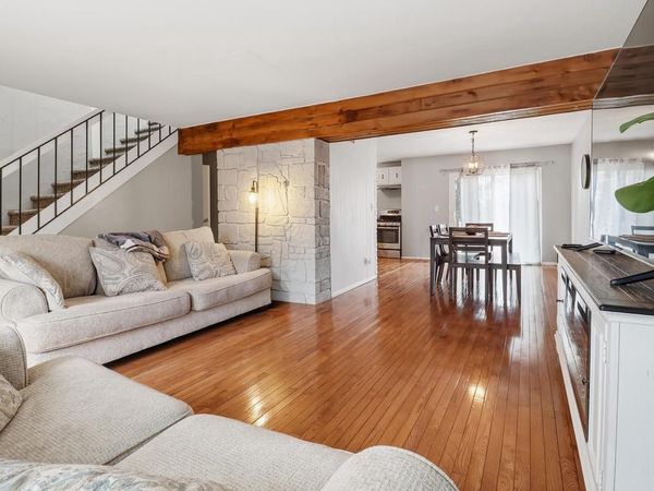 9228 N 70th STREET, Milwaukee, WI 53223