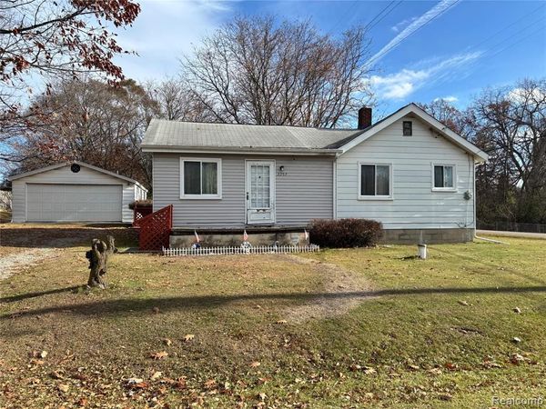 2257 Lodge Road, Flint Twp, MI 48532