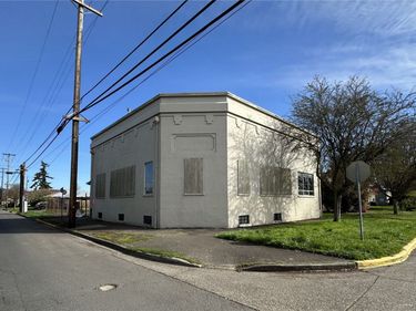 975 Hemlock Street Ct , Longview, WA 98632