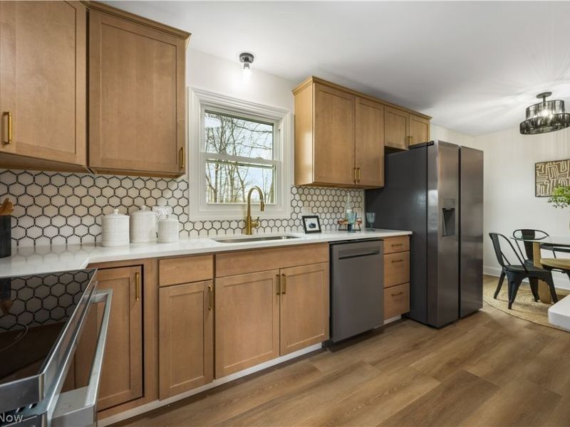 1966 Case Street, Twinsburg, OH 44087 Photo 5