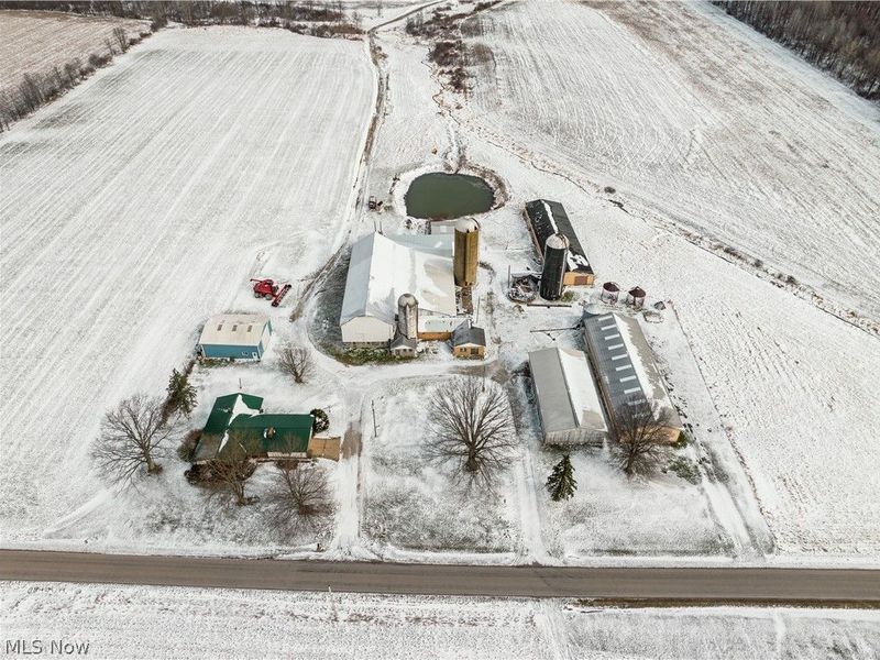 5329 Slater Road, Williamsfield, OH 44093 Photo 2