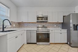 4505 N Kings Hwy. photo 4