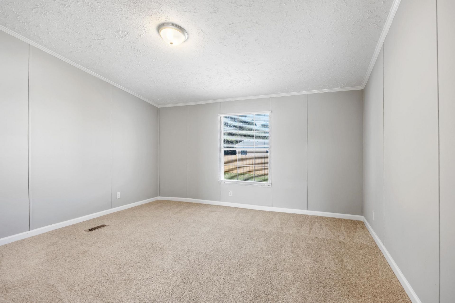 1104 Merrimac Dr. Photo 21