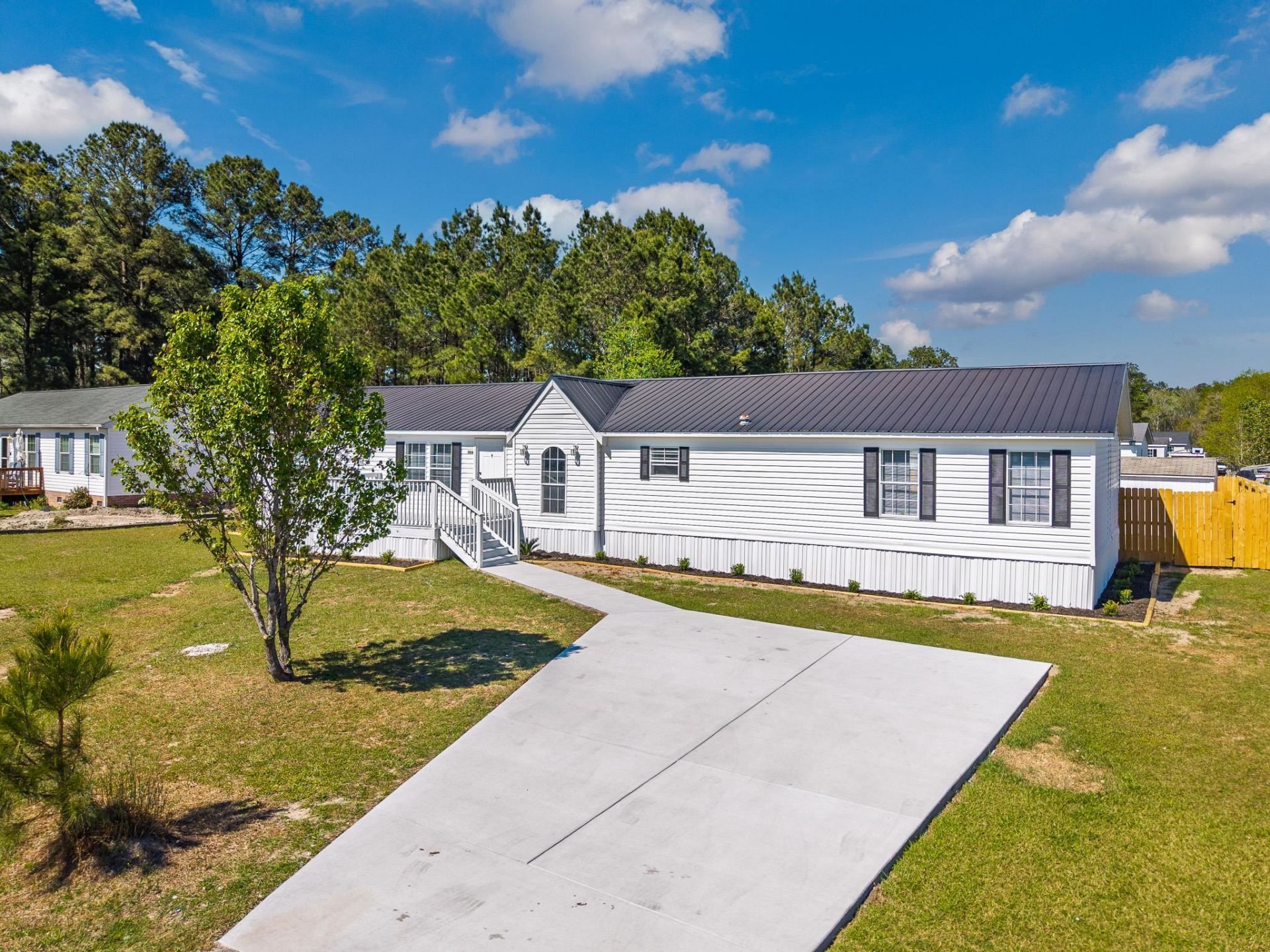 1104 Merrimac Dr. Photo 34